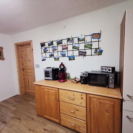 Apartment Auszeit Mit Kueche Viel Ruhe Und Natur Untrasried Eksteriør bilde