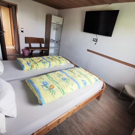 Apartment Auszeit Mit Kueche Viel Ruhe Und Natur Untrasried Eksteriør bilde