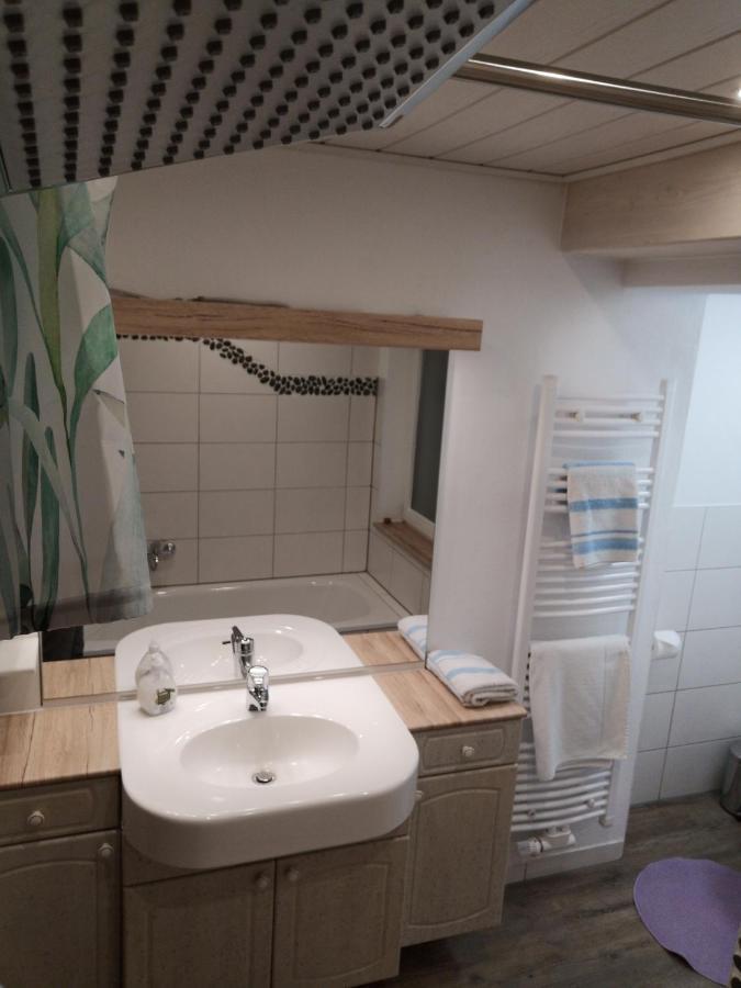 Apartment Auszeit Mit Kueche Viel Ruhe Und Natur Untrasried Eksteriør bilde