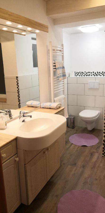 Apartment Auszeit Mit Kueche Viel Ruhe Und Natur Untrasried Eksteriør bilde