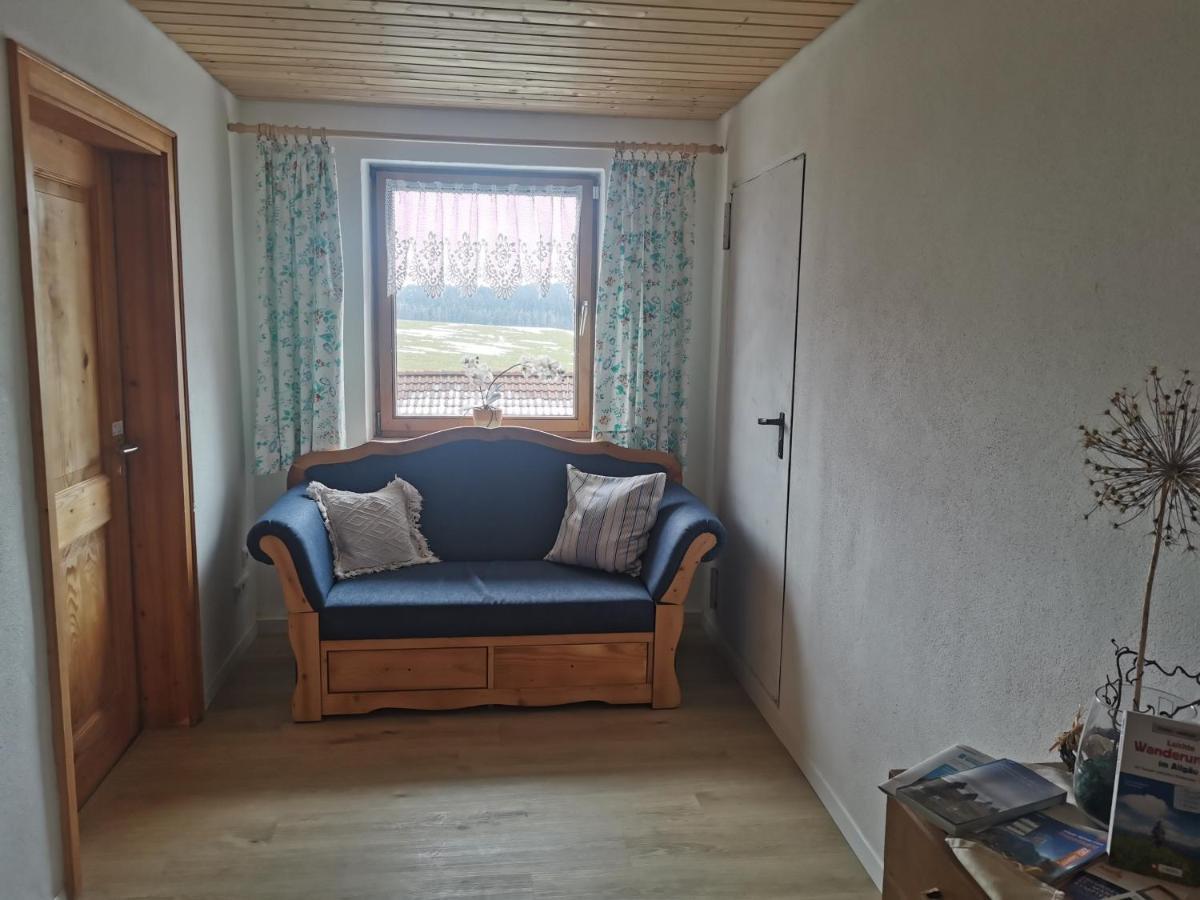 Apartment Auszeit Mit Kueche Viel Ruhe Und Natur Untrasried Eksteriør bilde