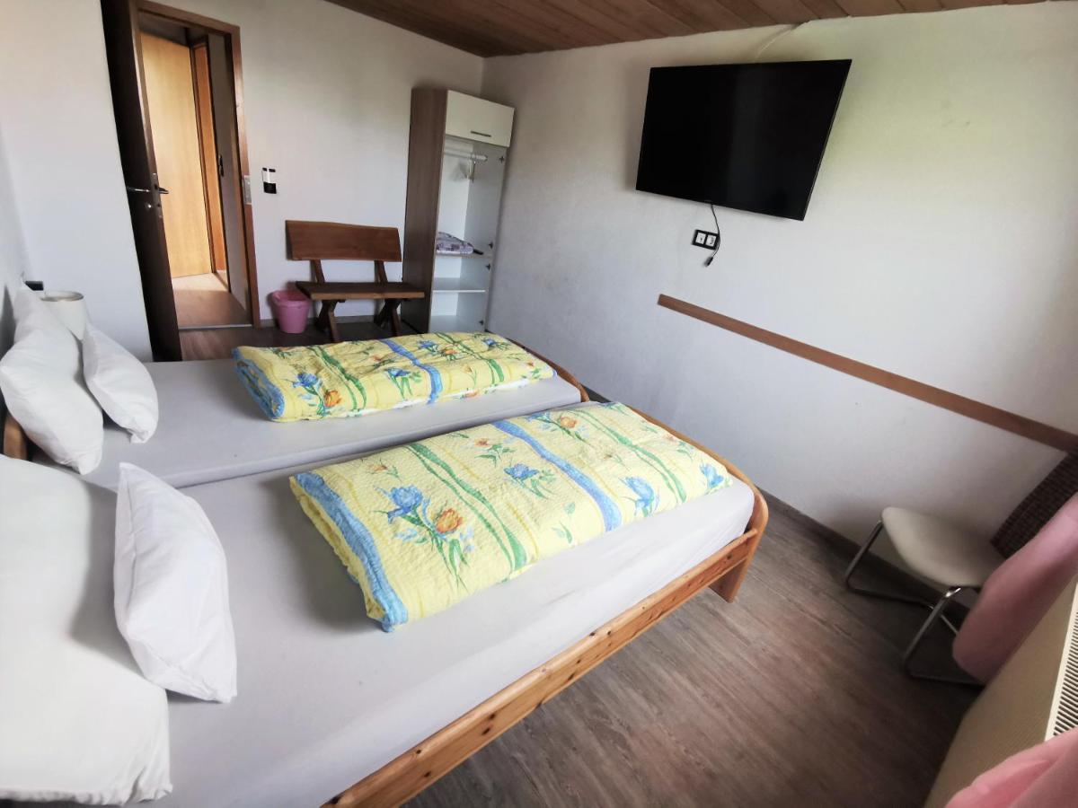 Apartment Auszeit Mit Kueche Viel Ruhe Und Natur Untrasried Eksteriør bilde